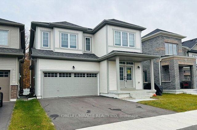 488 Black Cherry Crescent