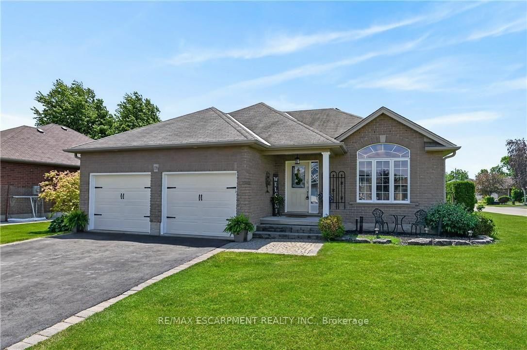 138 Galinee Trail • Norfolk, ON photo 1