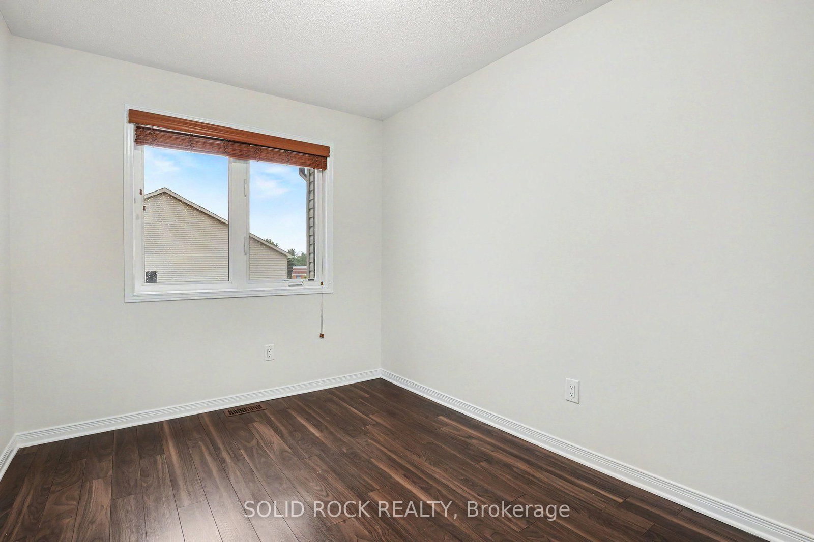 639 Via Campanale Avenue • Ottawa, ON photo 6