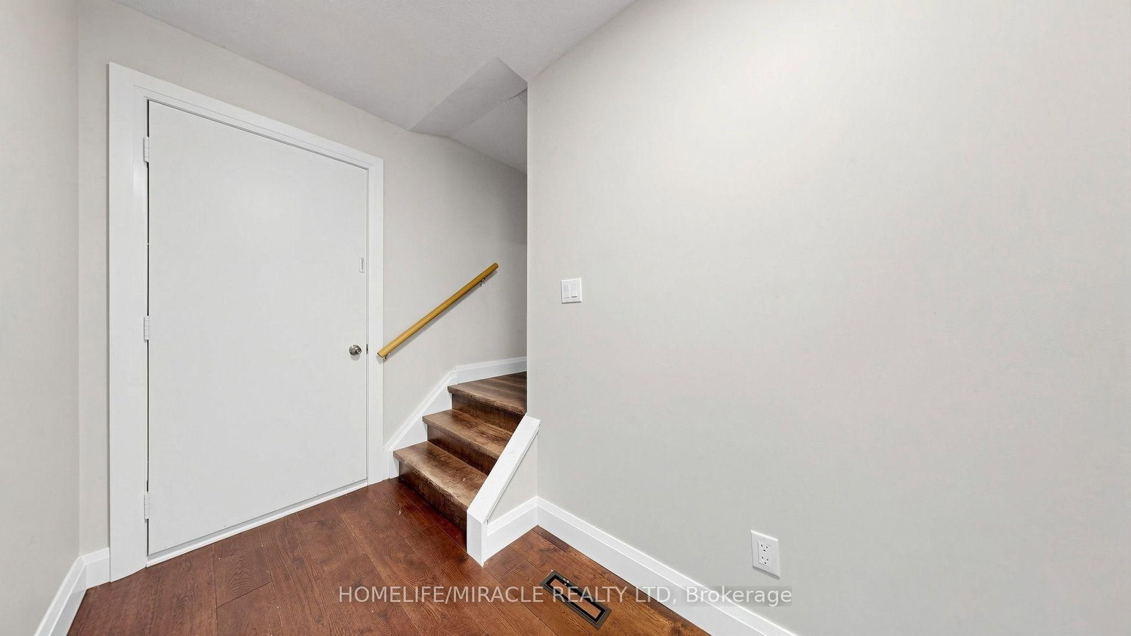 47 Viscount Road • Brantford, ON photo 21