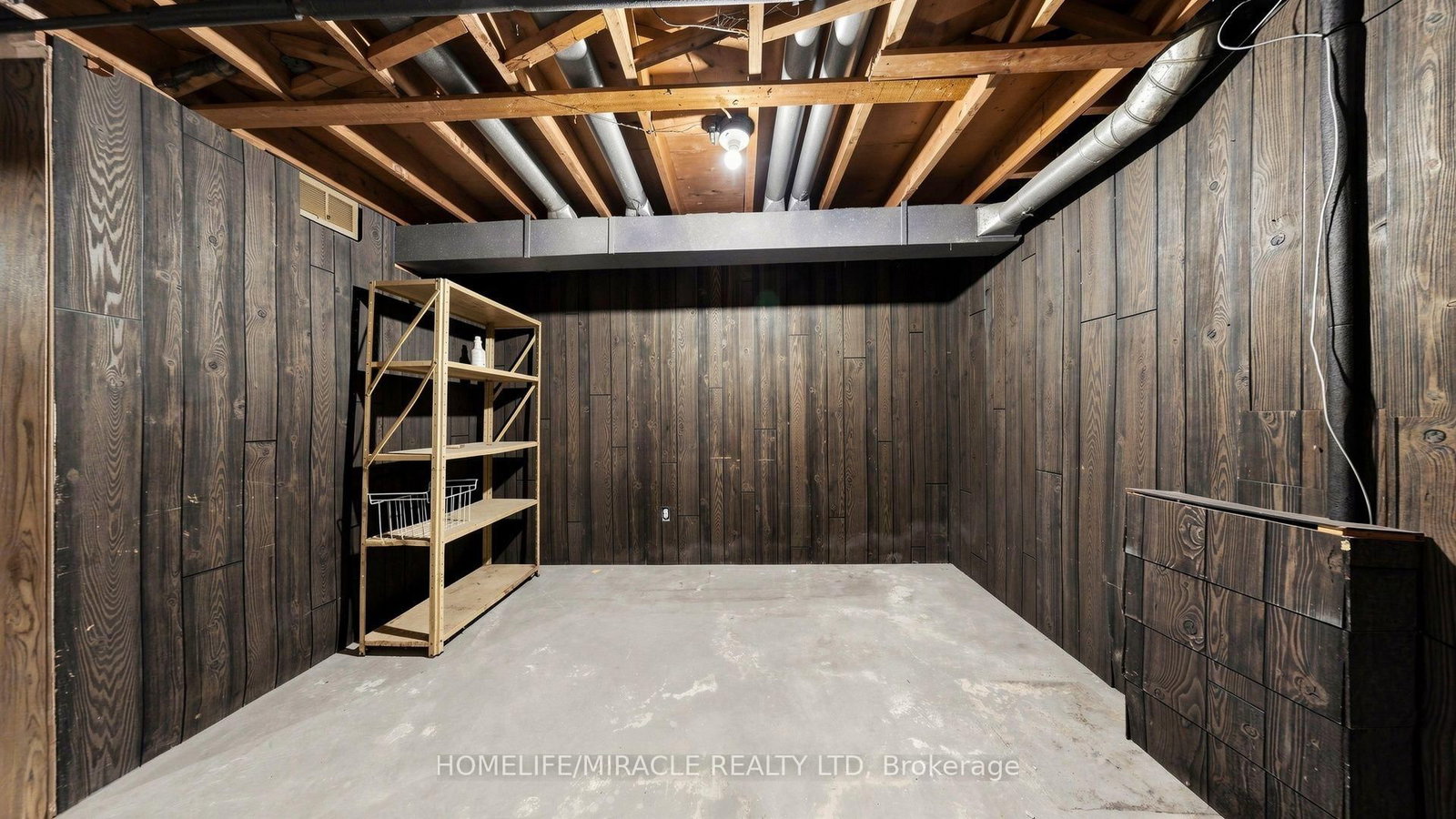47 Viscount Road • Brantford, ON photo 39