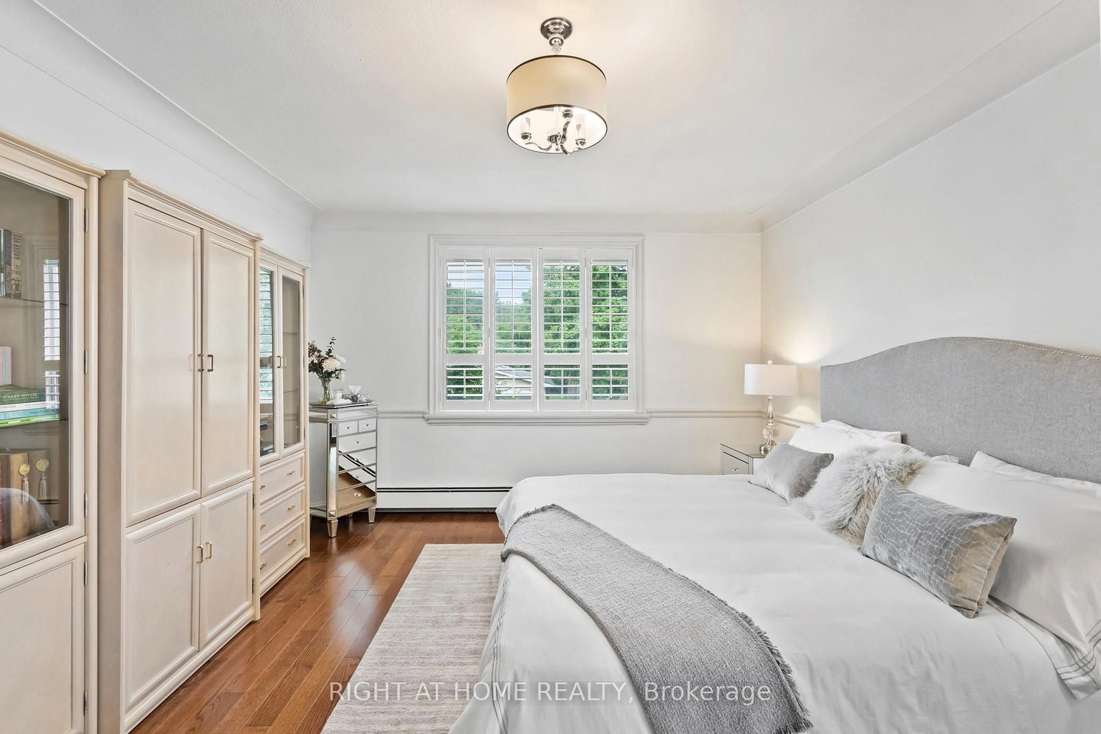 14 Delbrook Court • Hamilton, ON photo 35