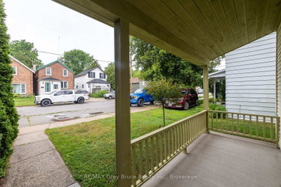 1131 W 3rd Avenue • Owen Sound, ON photo 3