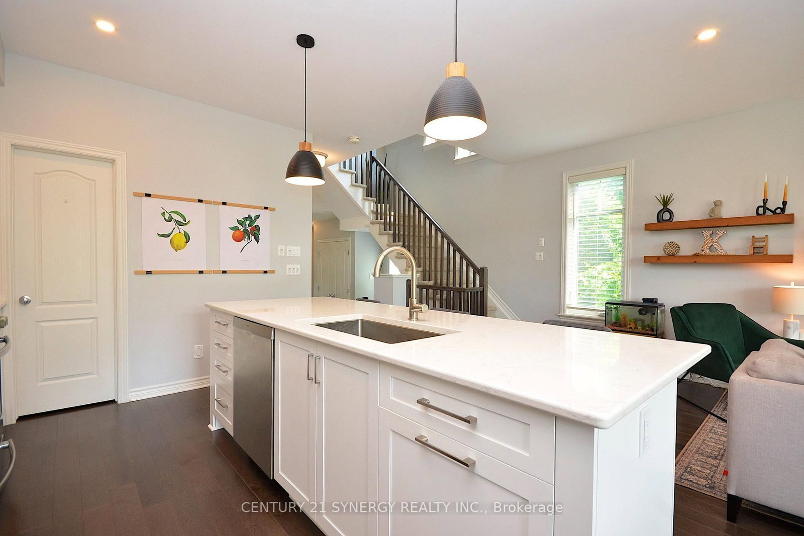 652 Vivera Place • Ottawa, ON photo 13