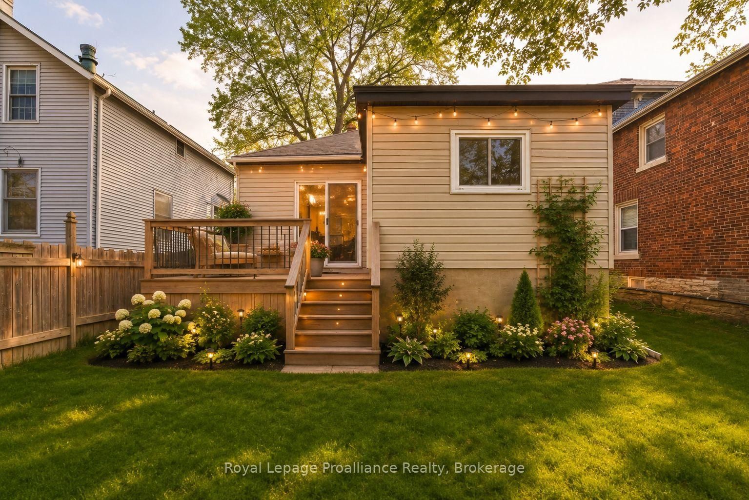 38 Oak Street • Belleville, ON photo 34