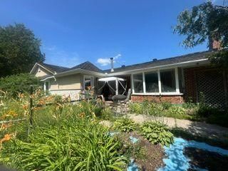 818 David Manchester Road
