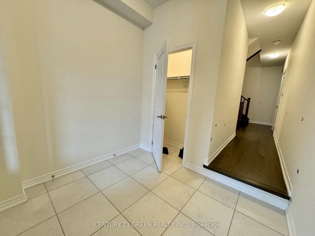 183 Broadacre Drive