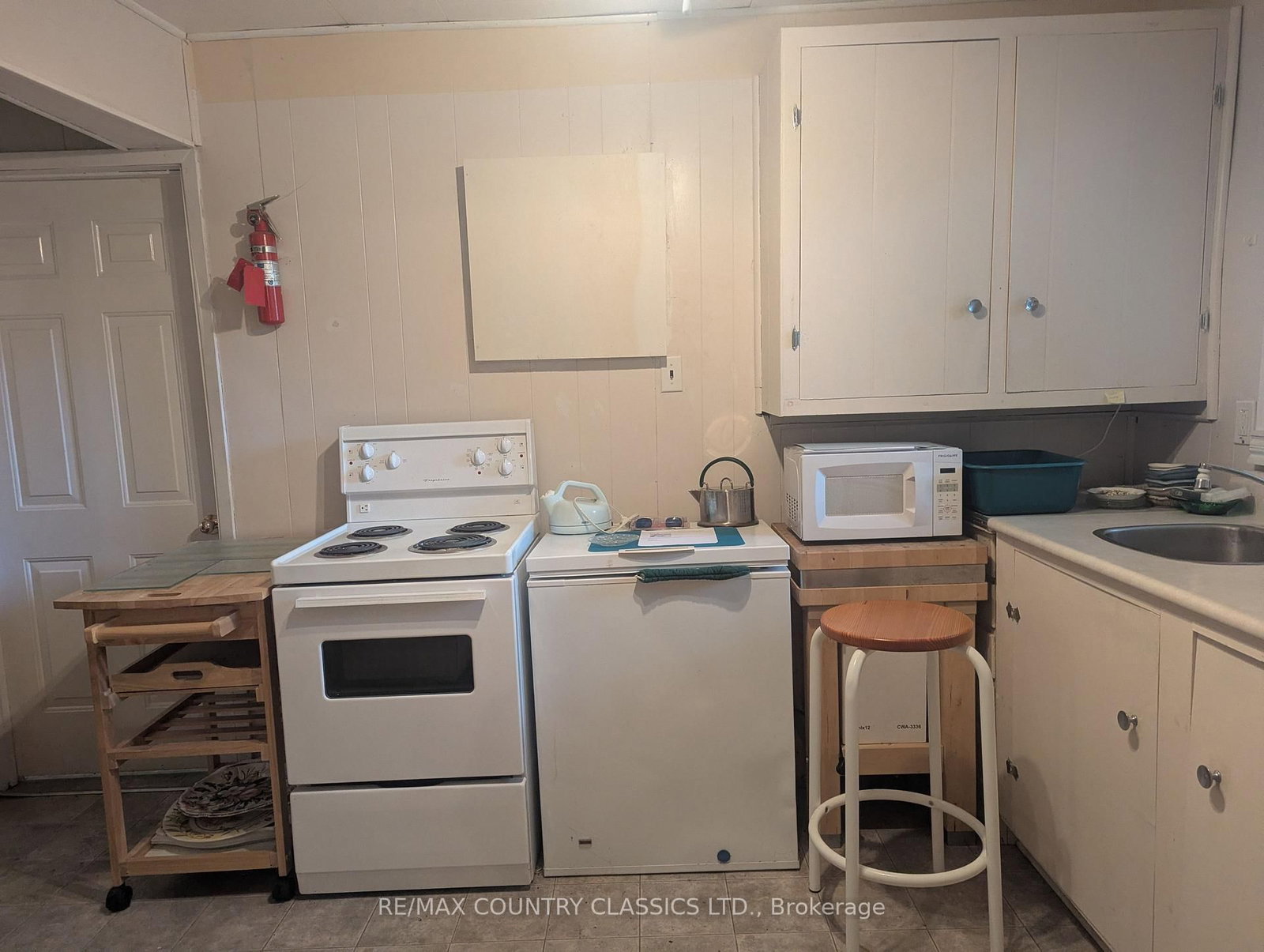 474A Spectacle Lake Road • Barry's Bay, ON photo 12