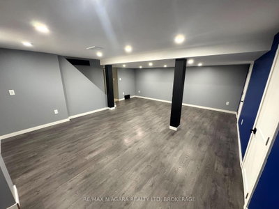 8 Lakehurst Drive • St. Catharines, ON photo 9