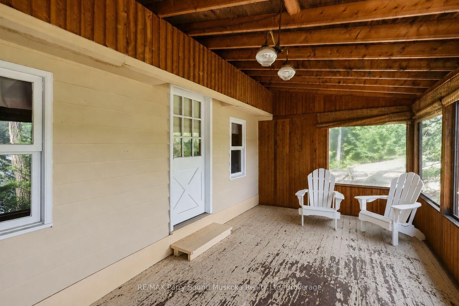 24 South Crane Lake Road • The Archipelago, ON photo 6