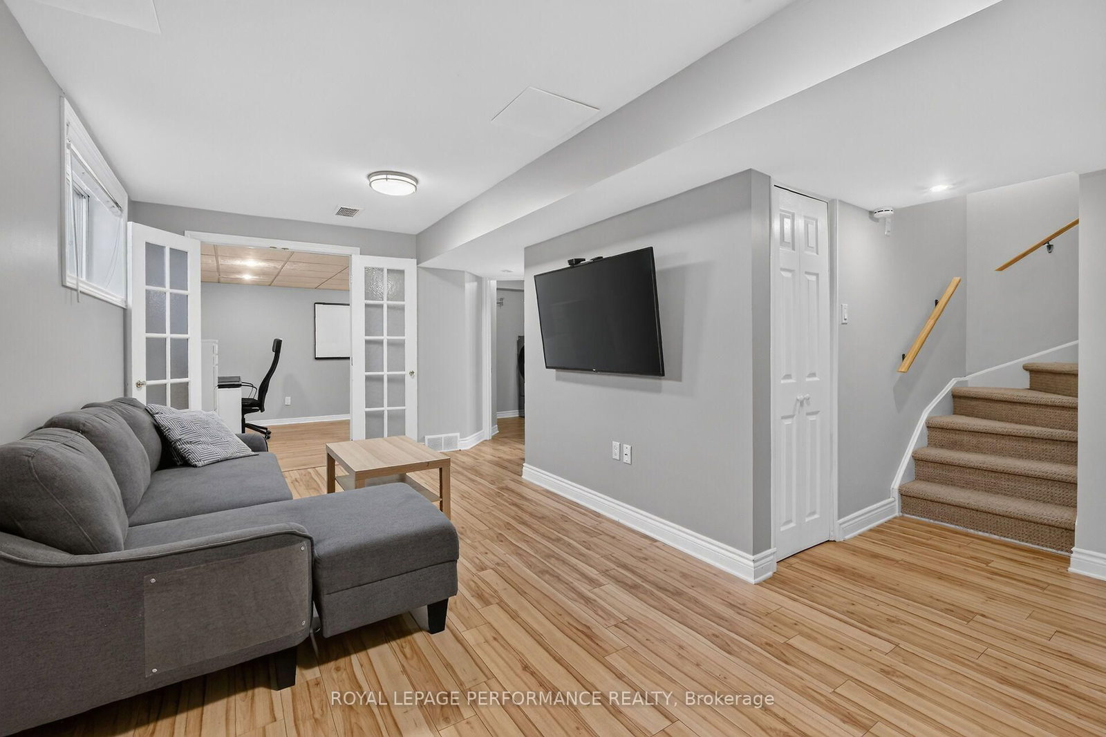 990 Lucille Way • Ottawa, ON photo 34