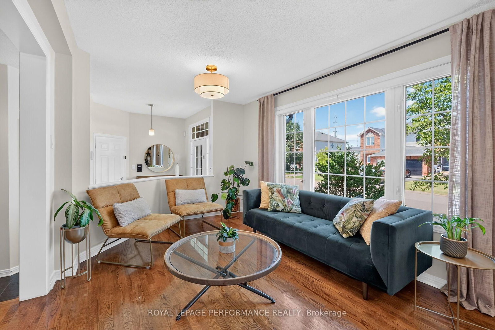 990 Lucille Way • Ottawa, ON photo 9