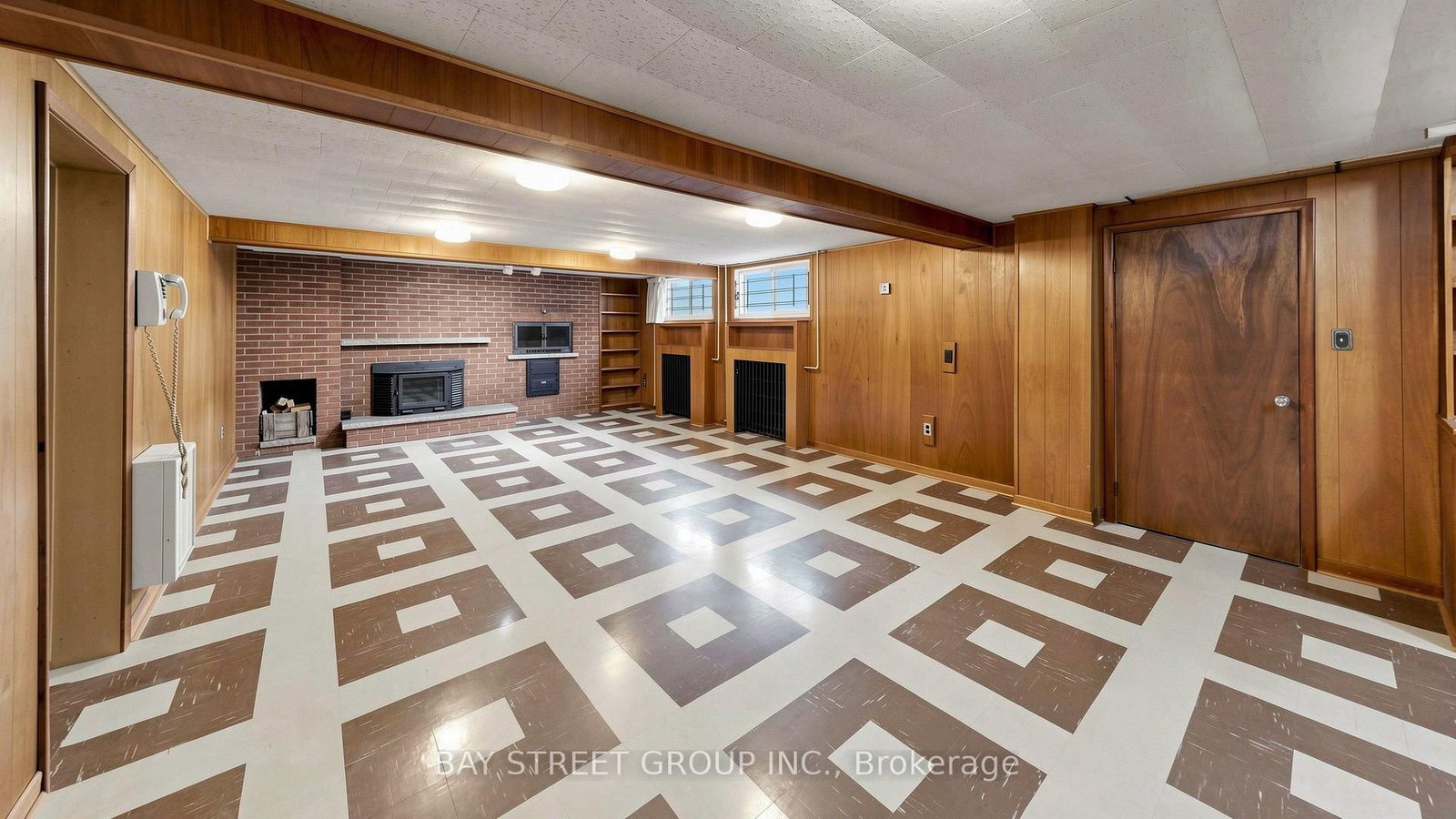 14 Machar Place • Kingston, ON photo 38