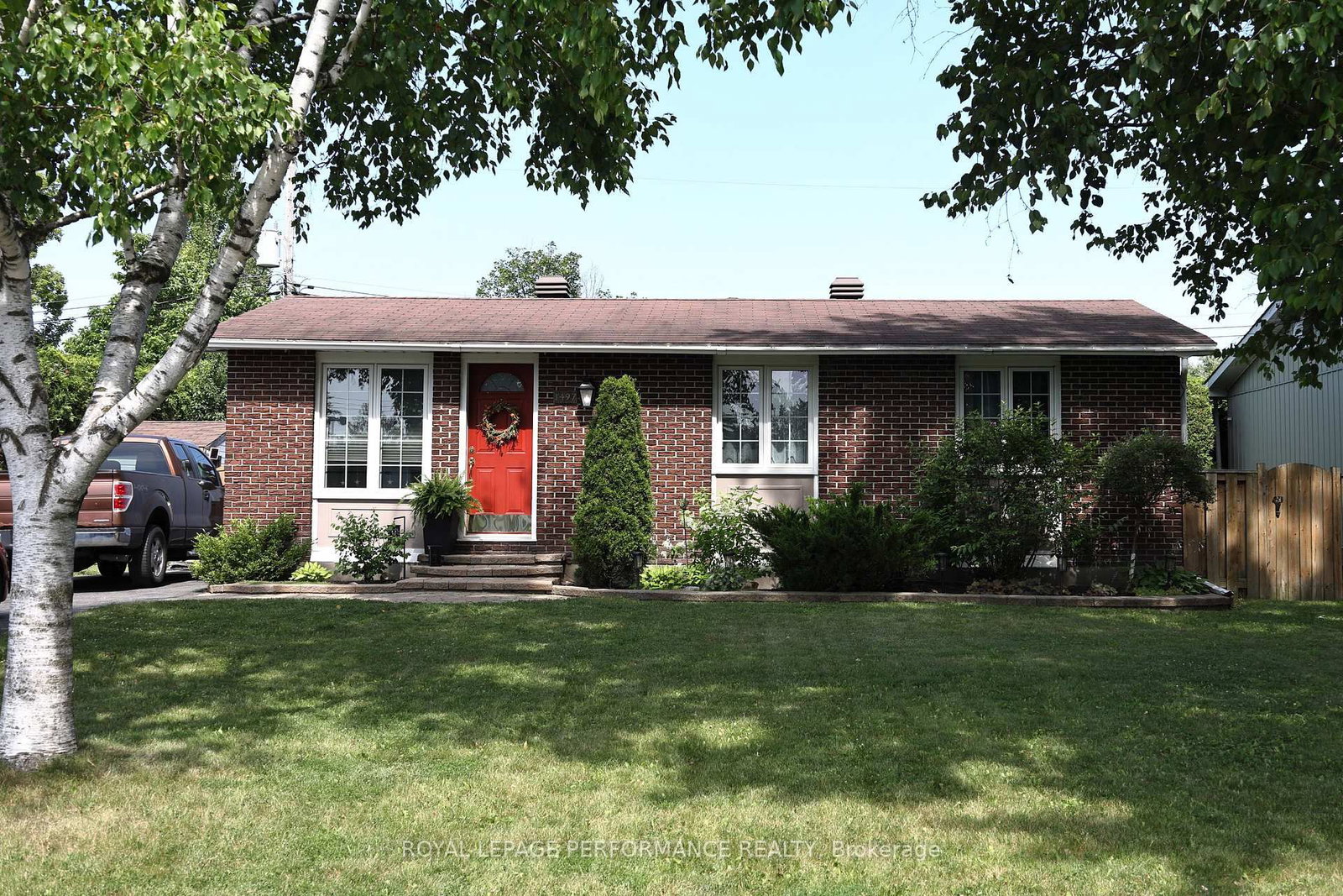 1497 Blackheath Street • Orleans, ON photo 1