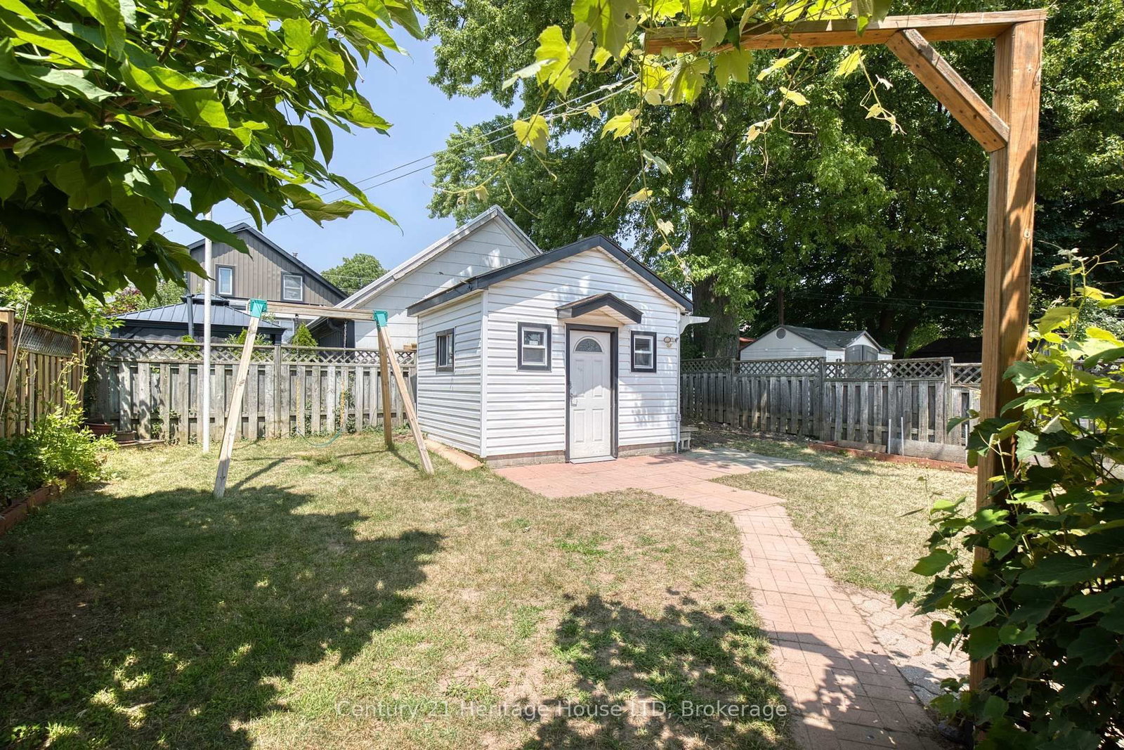 6477 Barker Street • Niagara Falls, ON photo 27