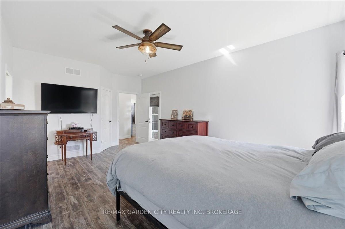782 North Shore Drive • Haldimand, ON photo 19