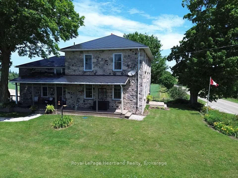 Listing Image 4