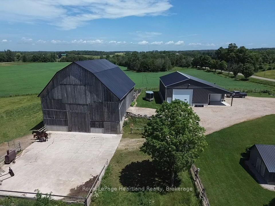 Listing Image 6