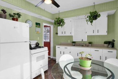 15 Millwood Road • Erin, ON photo 5