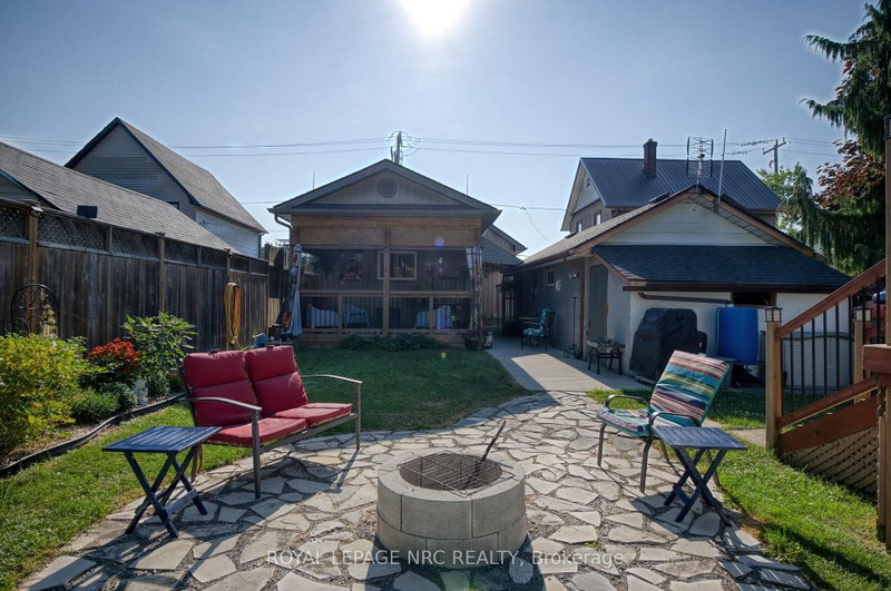 294 Davis Street