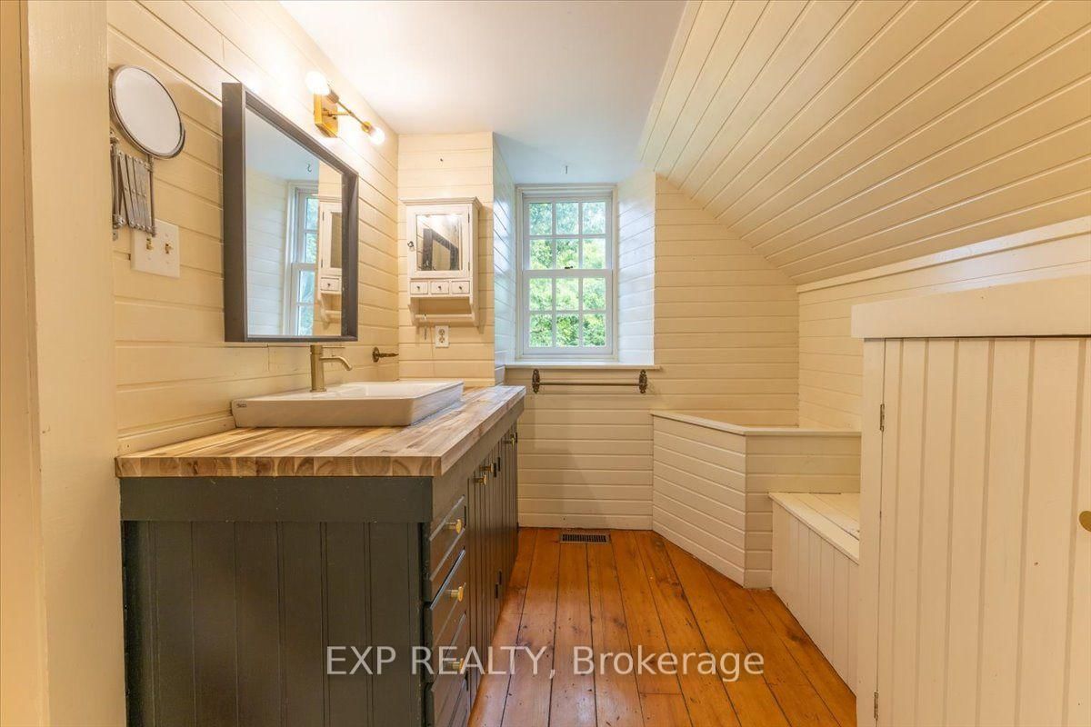 5519 Old Richmond Road • Ottawa, ON photo 31