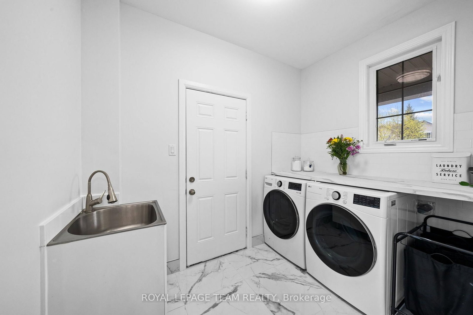 6936 Mary Anne Drive • Ottawa, ON photo 20