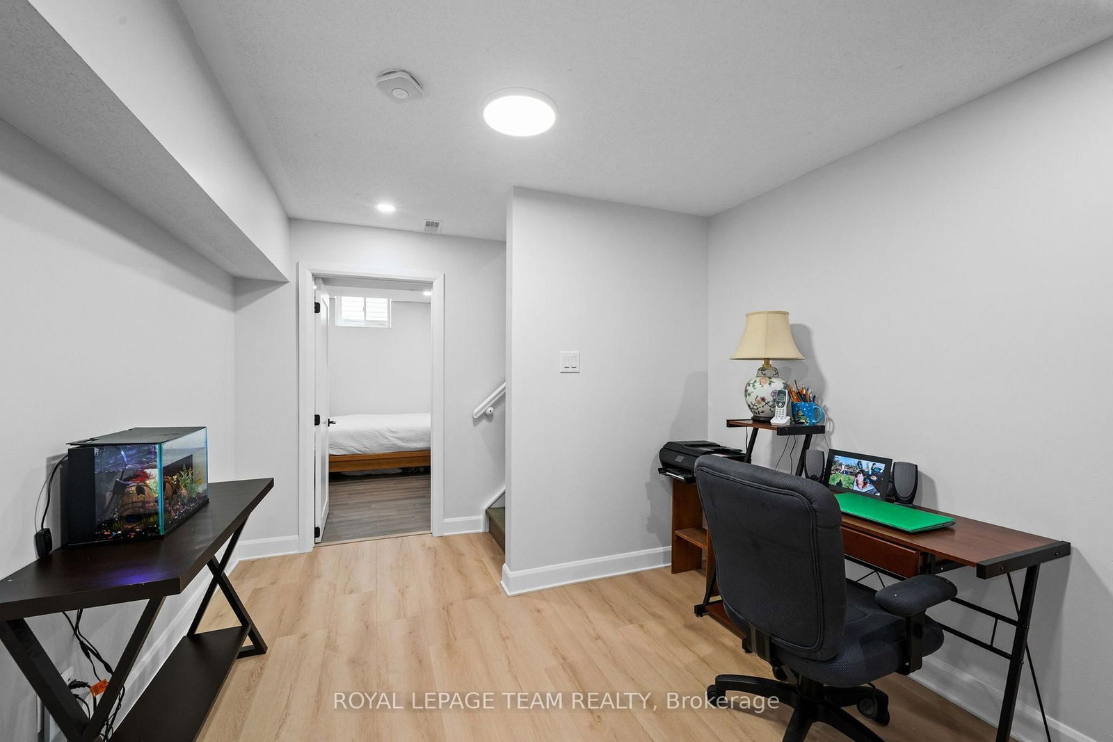 6936 Mary Anne Drive • Ottawa, ON photo 32
