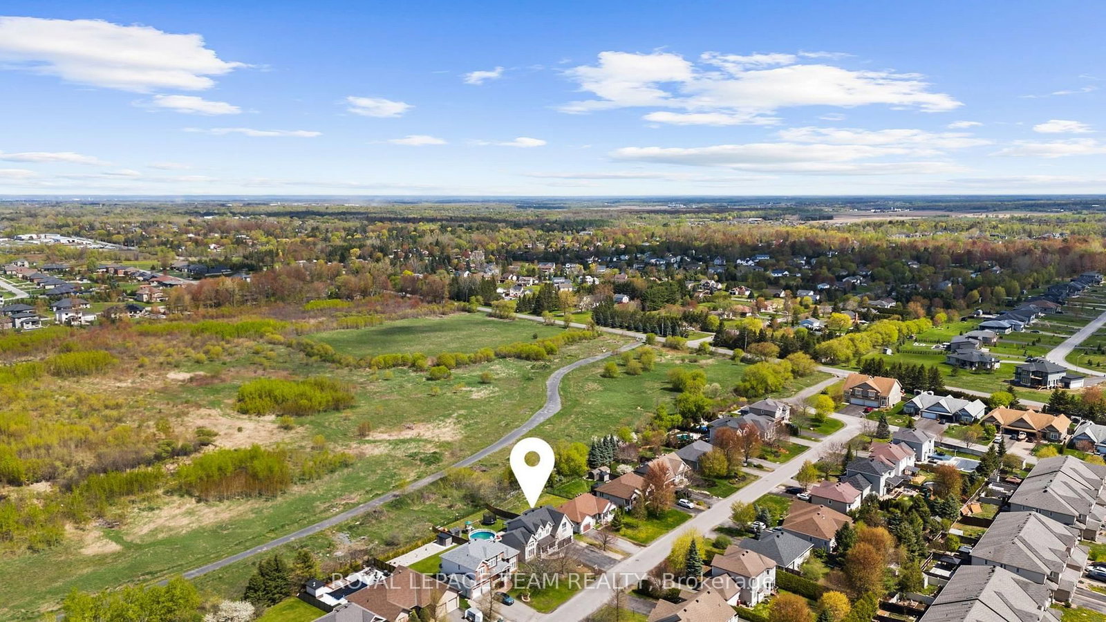 6936 Mary Anne Drive • Ottawa, ON photo 46
