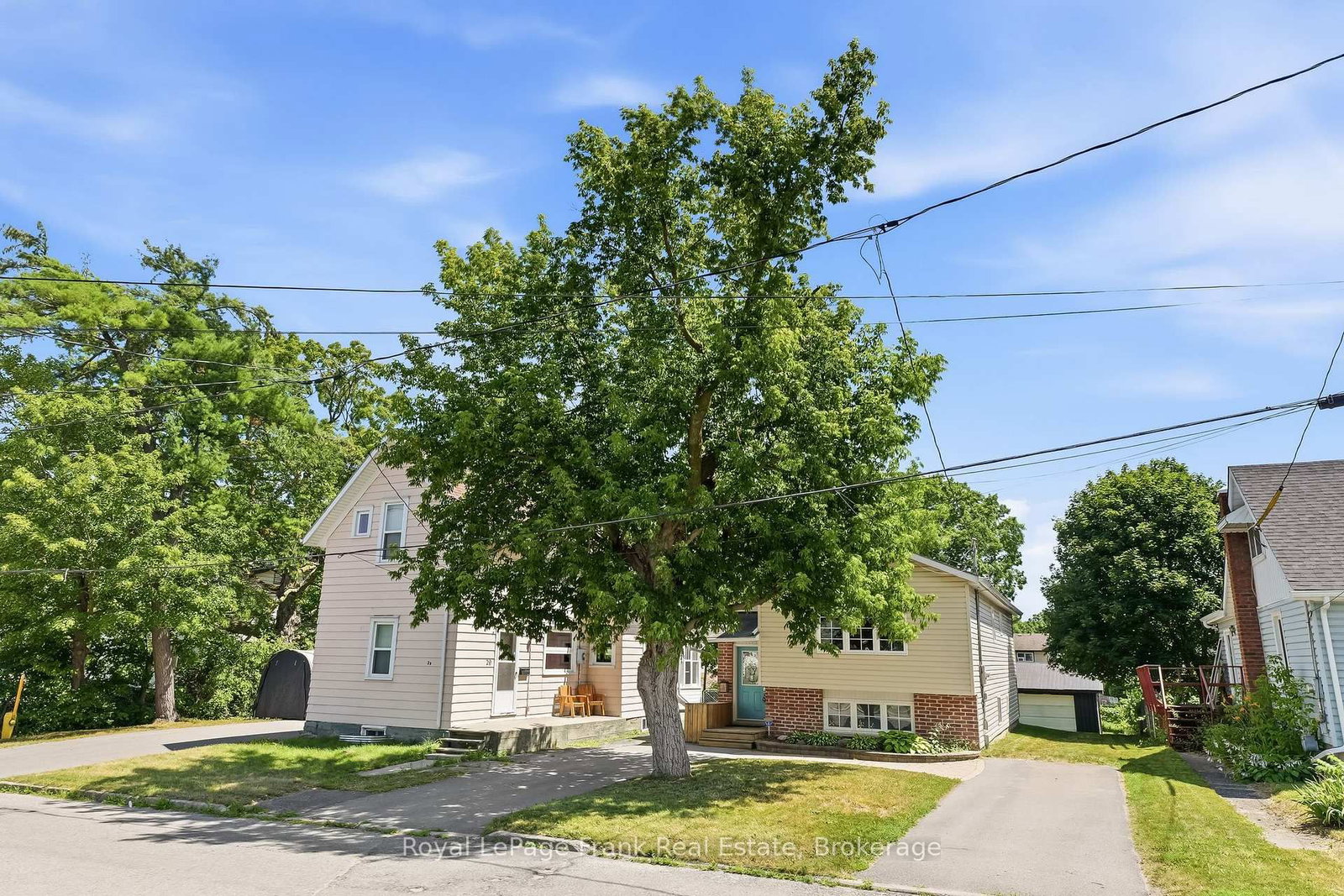 25 Barbara Street • Quinte West, ON photo 2