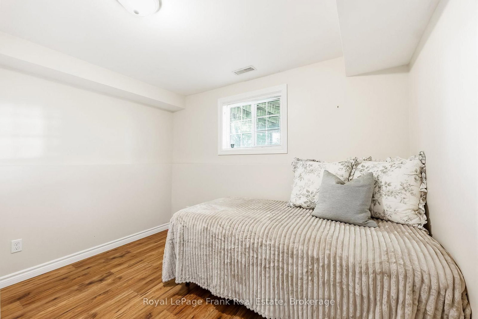 25 Barbara Street • Quinte West, ON photo 28