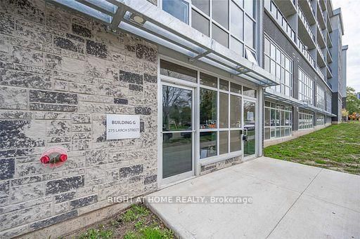 508 - 275G Larch Street