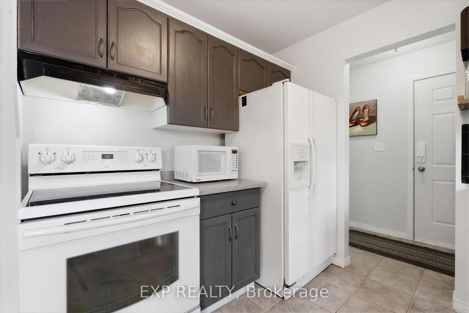 8 Abbott Lane • Haldimand, ON photo 12