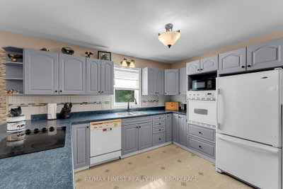1 Neely Street • Tamworth, ON photo 5