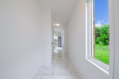 83 Iron Gate Street — photo 4