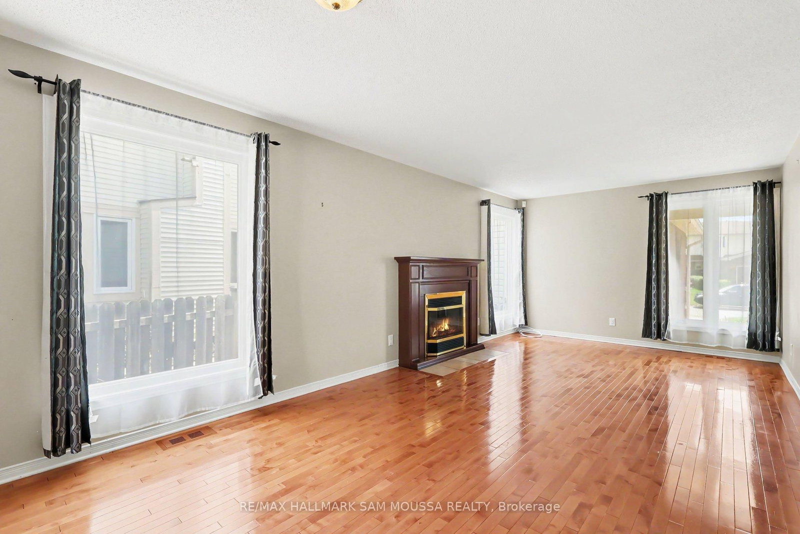 1475 Deavy Way • Ottawa, ON photo 14
