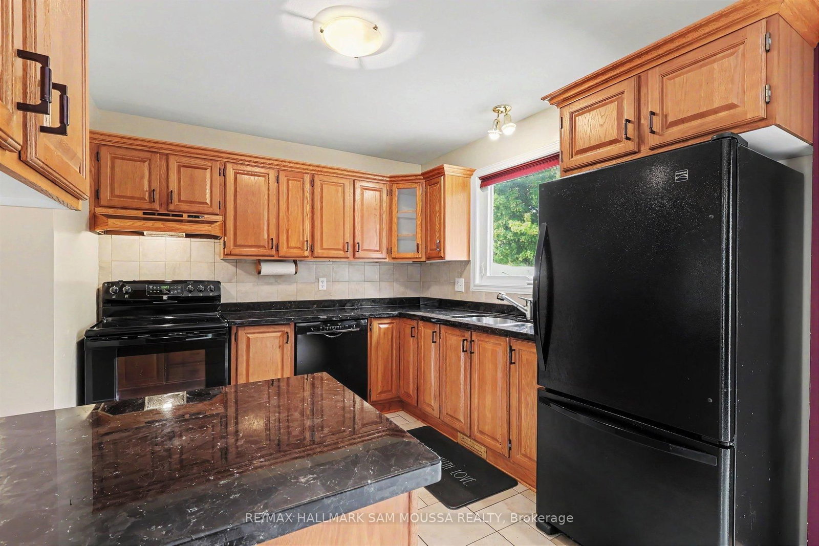 1475 Deavy Way • Ottawa, ON photo 15