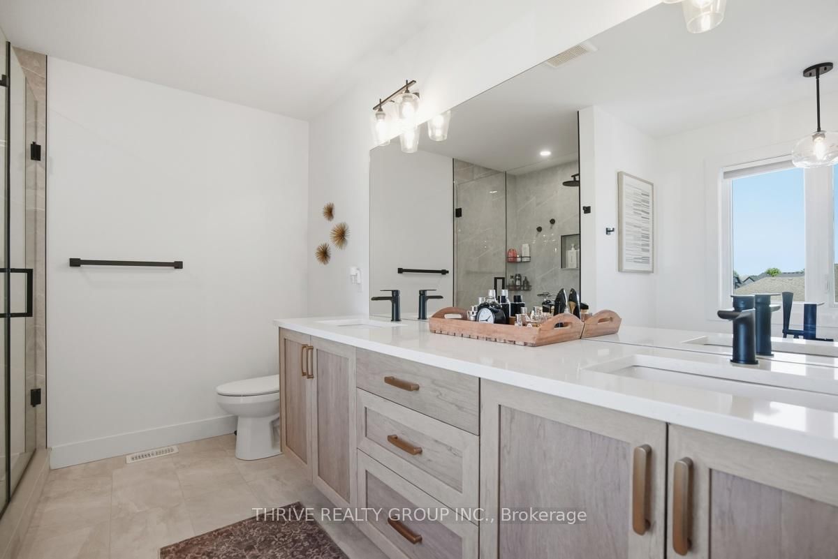 57 Briscoe Crescent • Strathroy-Caradoc, ON photo 22