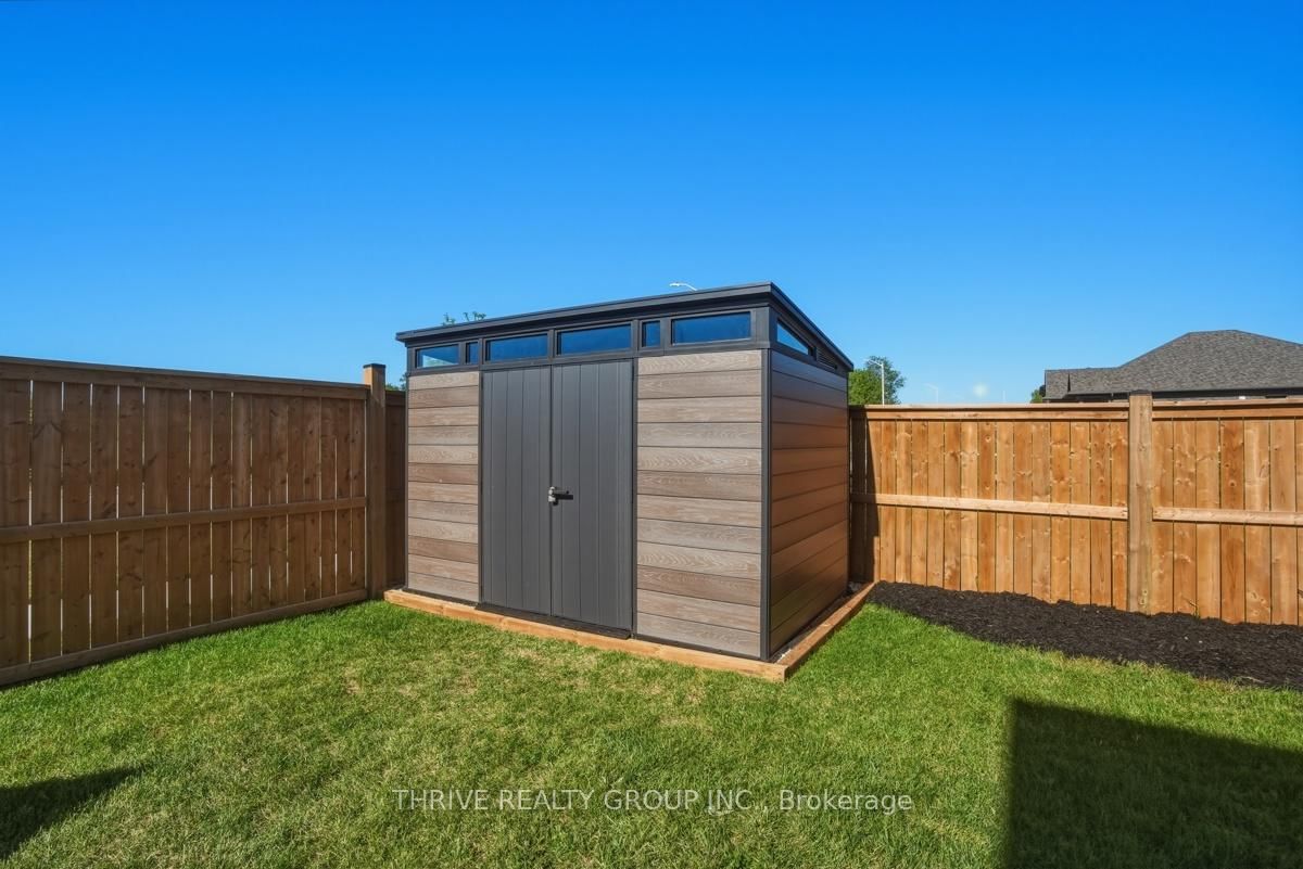57 Briscoe Crescent • Strathroy-Caradoc, ON photo 33
