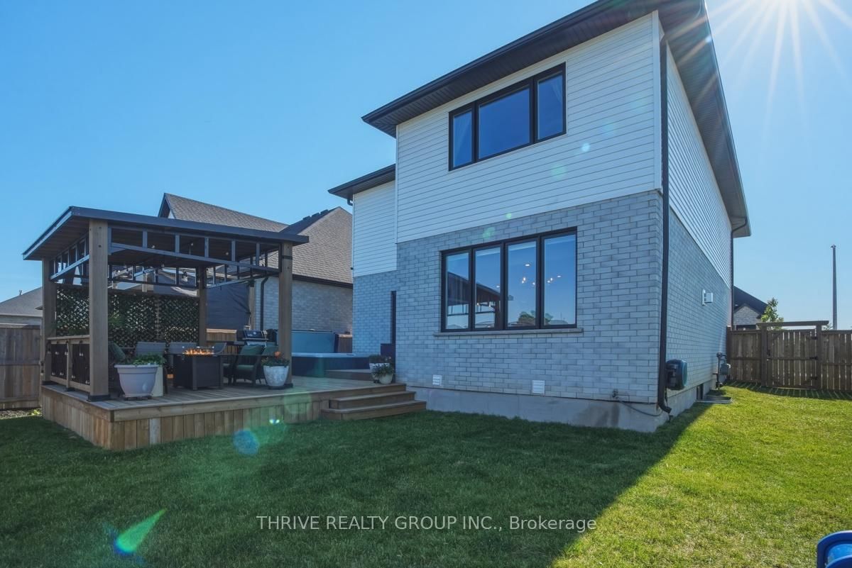 57 Briscoe Crescent • Strathroy-Caradoc, ON photo 34