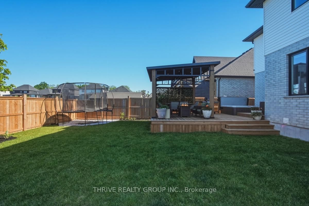 57 Briscoe Crescent • Strathroy-Caradoc, ON photo 35