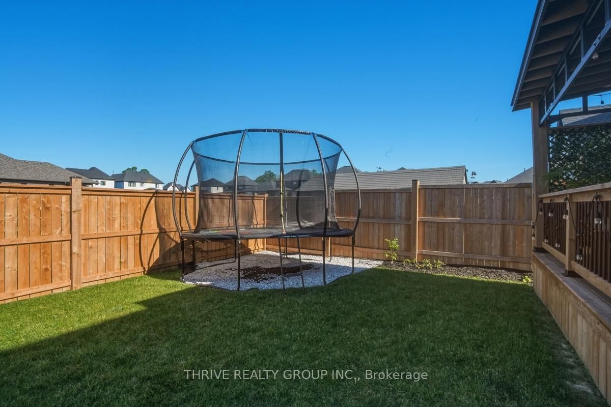 57 Briscoe Crescent • Strathroy-Caradoc, ON photo 38