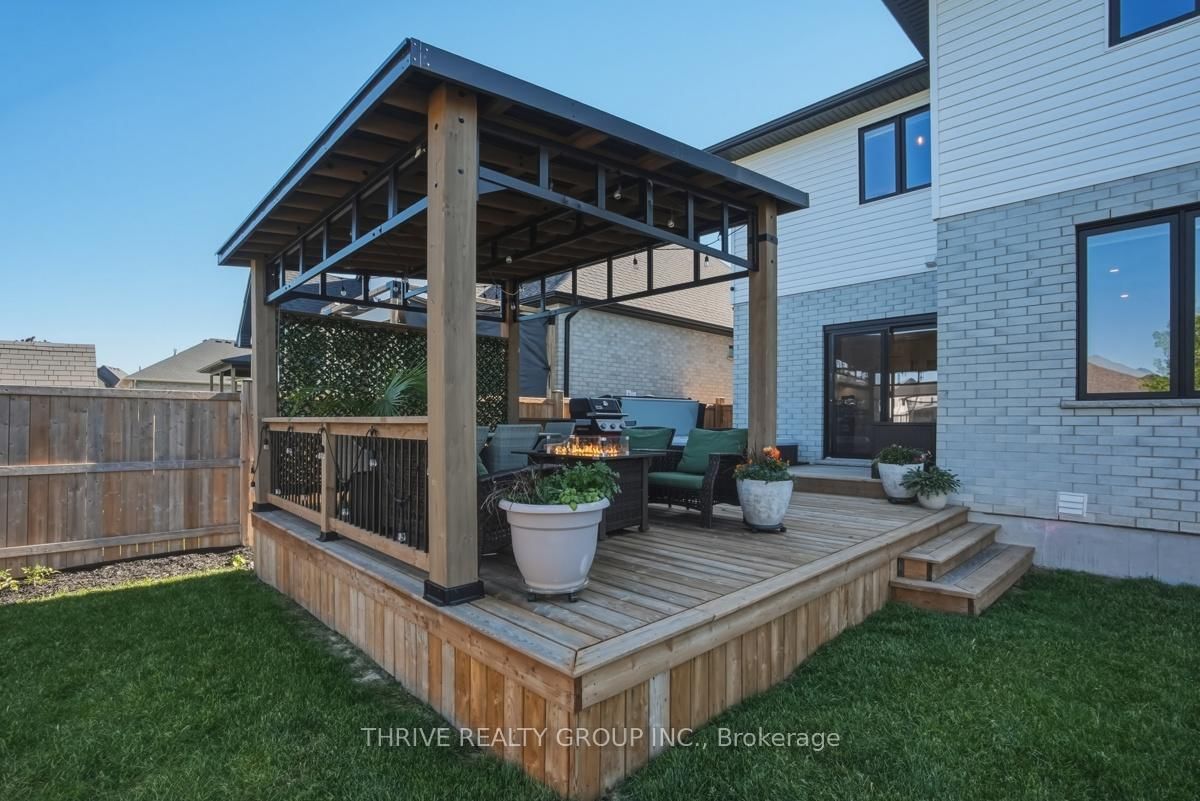 57 Briscoe Crescent • Strathroy-Caradoc, ON photo 39