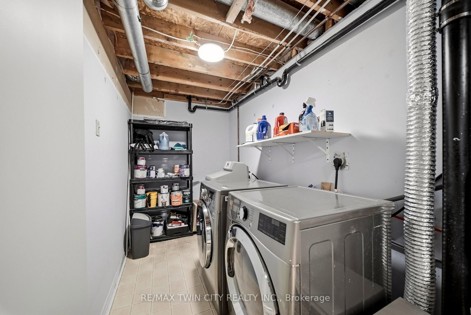 7 Glendan Court • Cambridge, ON photo 27