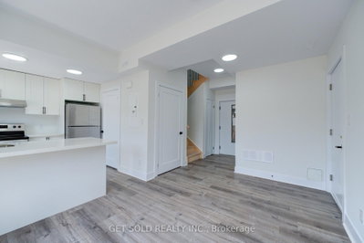 6701 Thorold Stone Road • #6 • Niagara Falls, ON photo 3