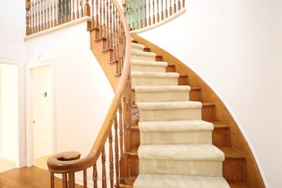 1080 Sunnydale Street — more photos