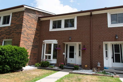 121 Bagot Street
