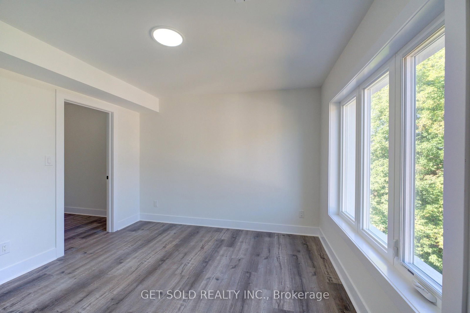 6701 Thorold Stone Road • #11 • Niagara Falls, ON photo 14