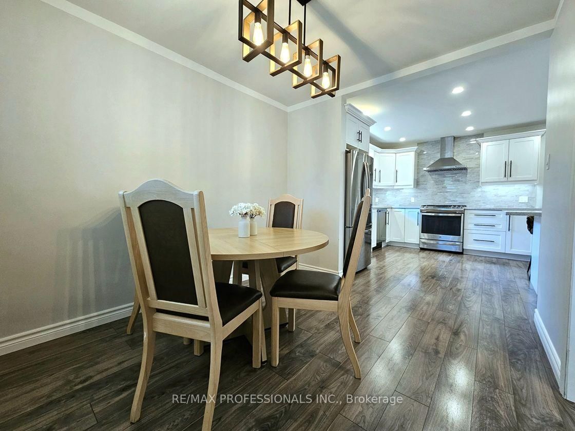 7 Berko Avenue • Hamilton, ON photo 15