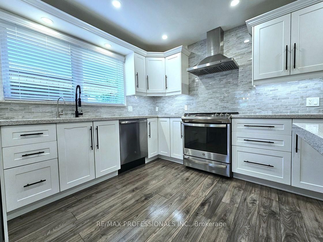 7 Berko Avenue • Hamilton, ON photo 18