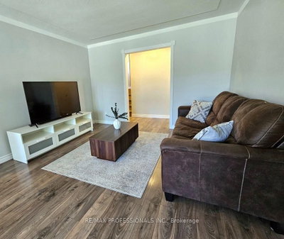 7 Berko Avenue • Hamilton, ON photo 9